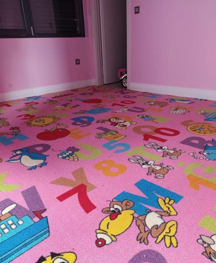 sayı ve harf desenli çocuk odası halısı (3)