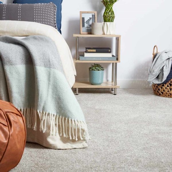 Yatak Odası Duvardan Duvara Halı Associated Carpets